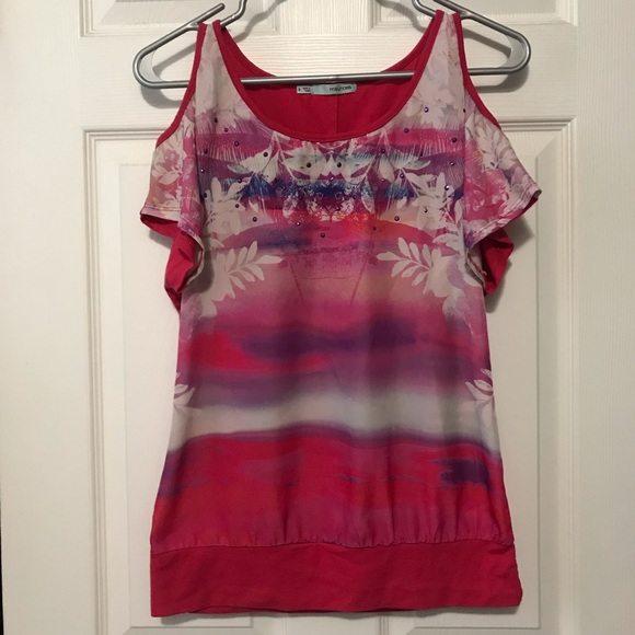 Maurices Tops - Maurices open shoulder top